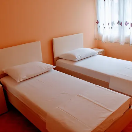 Center Apartment's 3*